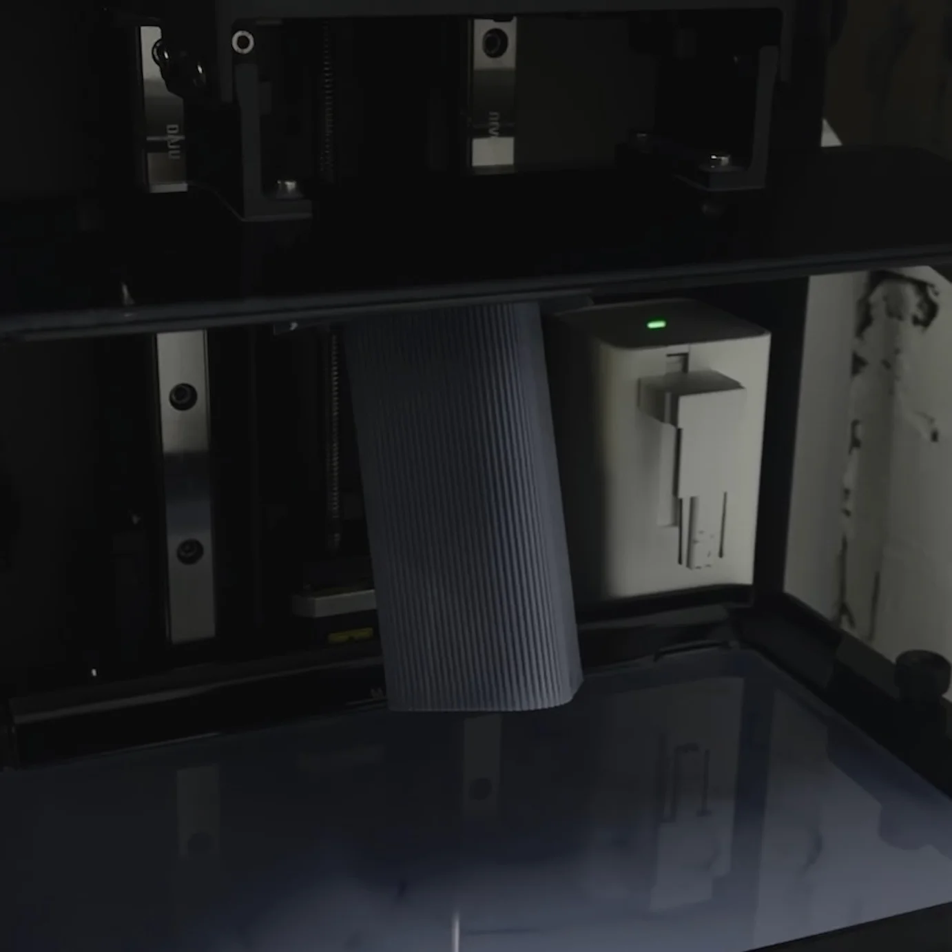 Печать модели на фотополимерном 3D-принтере